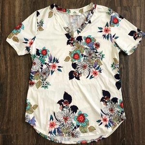 Lake Flower - White Tee - M (Mindy Mea’s Market)